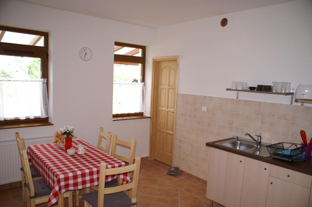 Hotel Oeregtoelgy Panzio Csongrád Habitación foto
